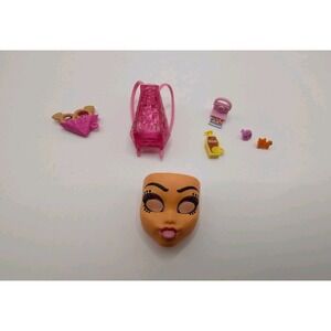 Monster High G3 Draculaura Accessory Lot Pink Heart Backpack and Face Plate